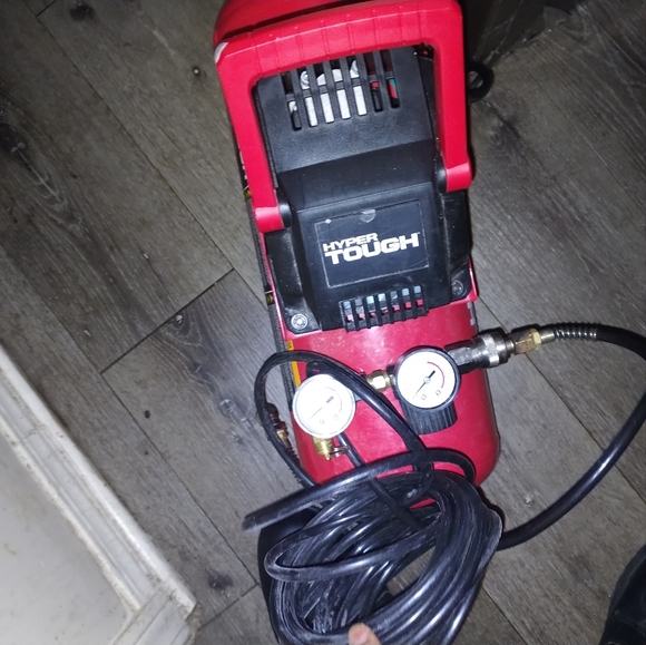 $30 - Picture 2 of 4